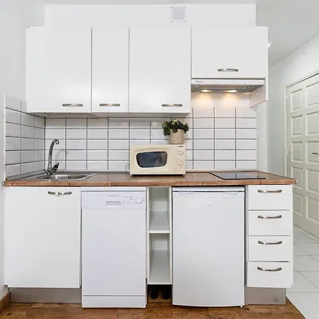 Cosy In - 40 M² - Close To The *